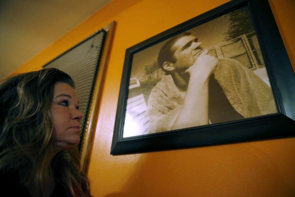 Drugmakers push profitable, but unproven, opioid solution