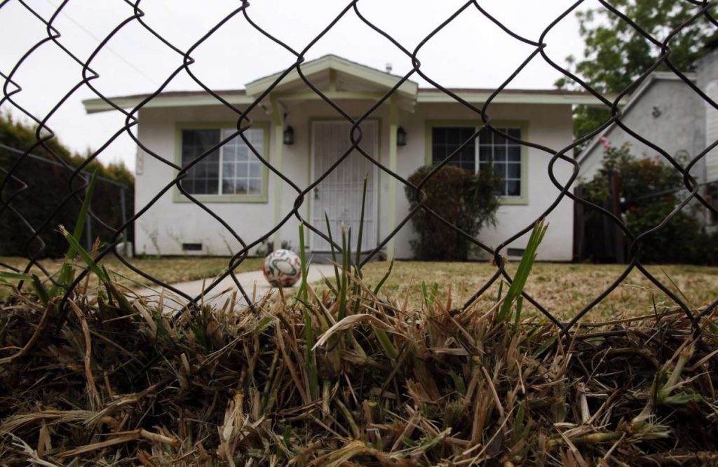 Obama’s new plan for underwater mortgages may be too little too late